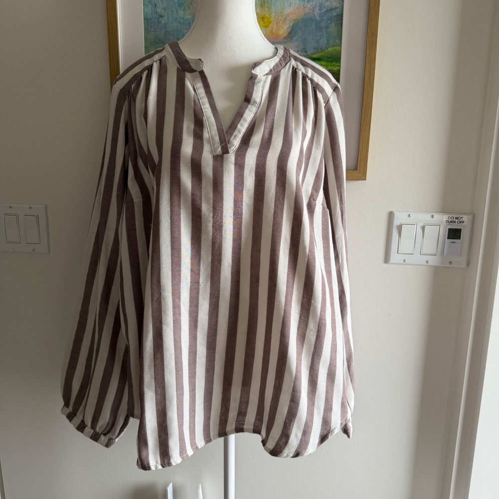 torrid Taupe & White Vertical Stripe V-Neck Harper Blouse Peasant Boho Beach 1X